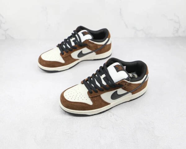 Nike SB Dunk Low White Black Trail End Brown - Imagem 7