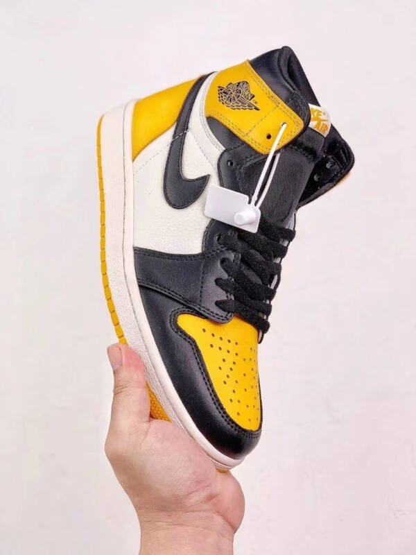Nike Air Jordan 1 Retro High “Taxi” - Imagem 4