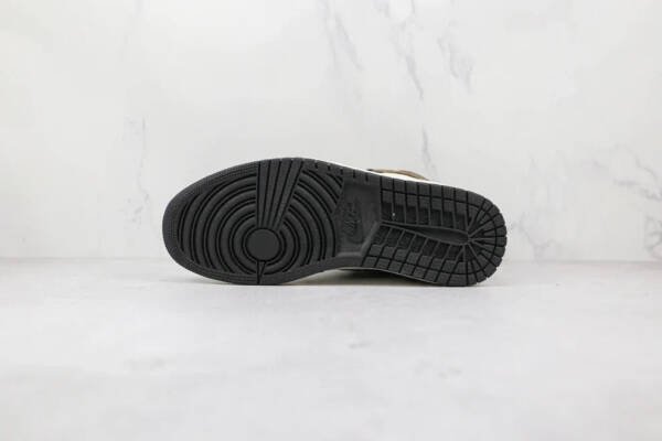 Jordan 1 Retro High Dark Mocha - Imagem 9