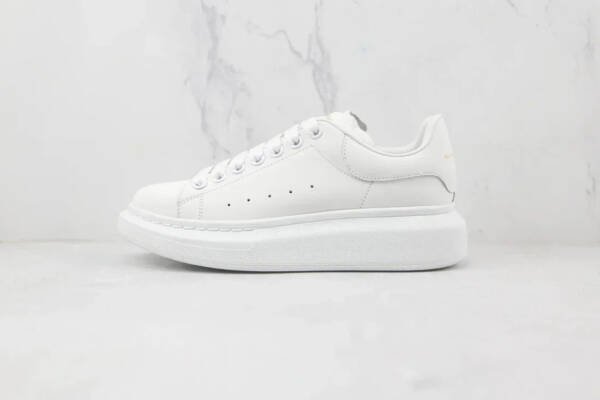 Alexander McQueen Oversized White - Imagem 2