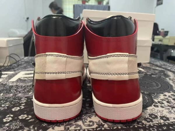 Off-White x Nike Air Jordan 1 - Imagem 3