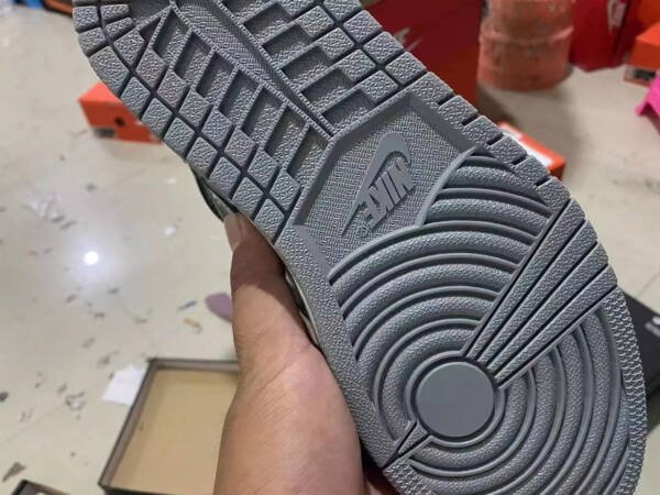 Air Jordan 1 Retro High Camo 3M Shadow - Imagem 3