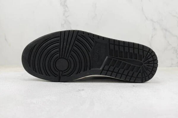 Jordan 1 Retro High Washed Black - Imagem 4